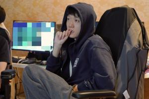 都在吃瓜BLG商K事件迅速发酵,包括Shanks、369在内的多位选手空降BLG超话