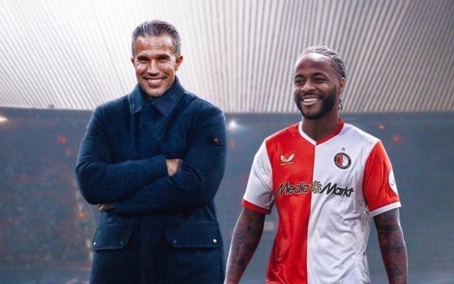 斯特林自由转会费耶诺德不选热刺因他相信范佩西