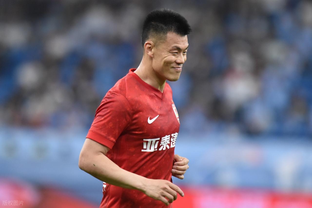 亚泰中超保级形势不容乐观!未来还需要激活两人,值得期待