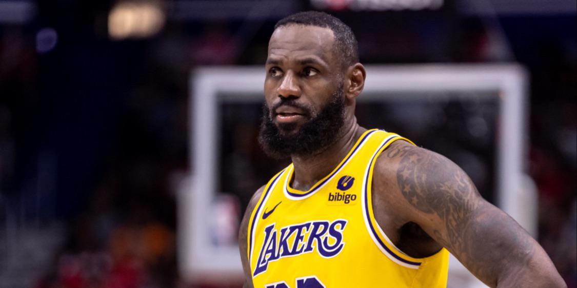 纳什当面夸詹姆斯!足足说了十几二十个优势!詹姆斯都听脸红了!