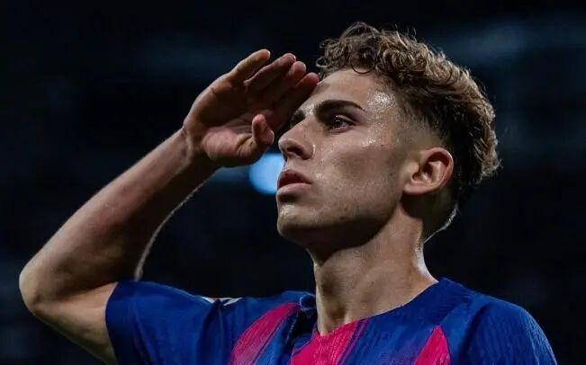 巴萨31埃尔切有喜有忧：亚马尔破门正