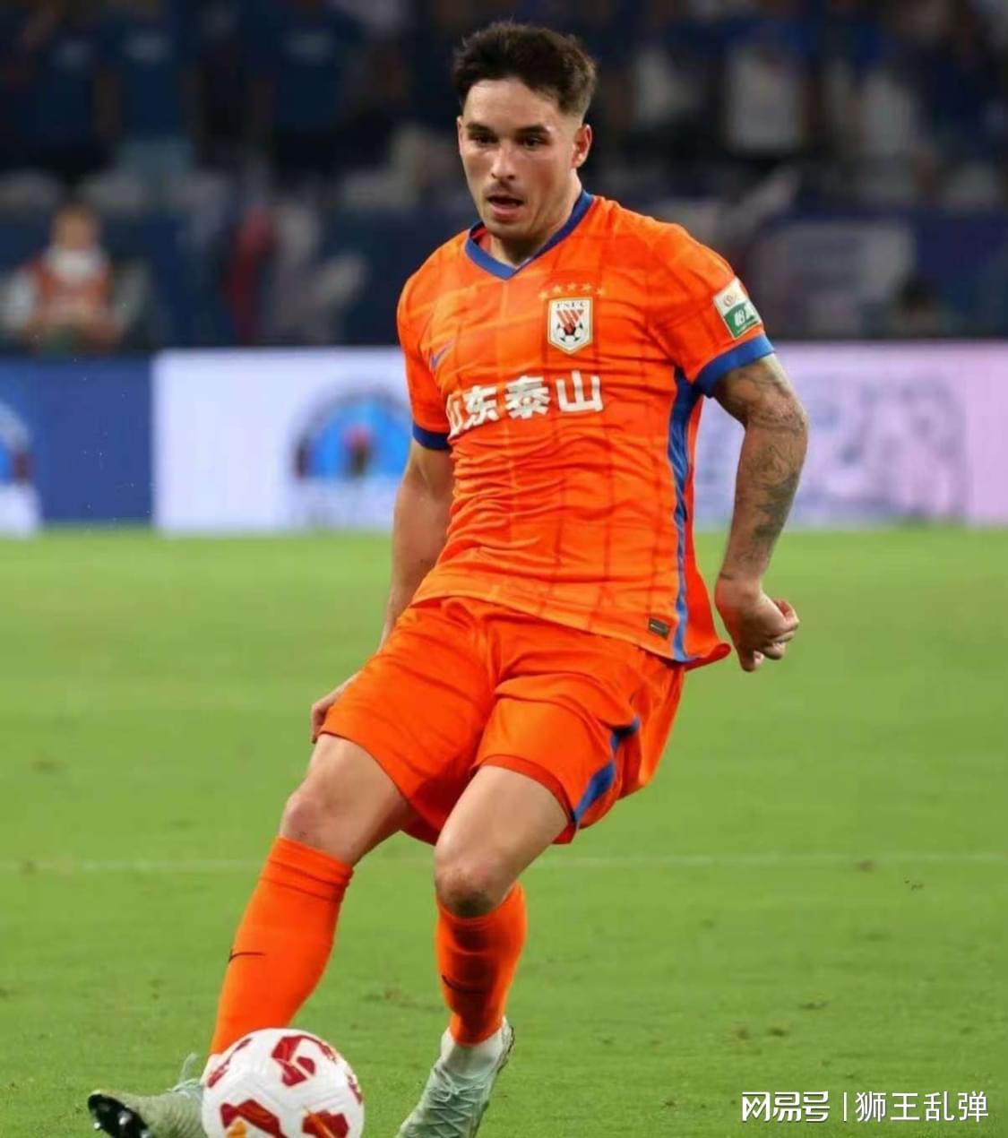 崔康熙闹剧重演洛佩斯赖着不走，泰山