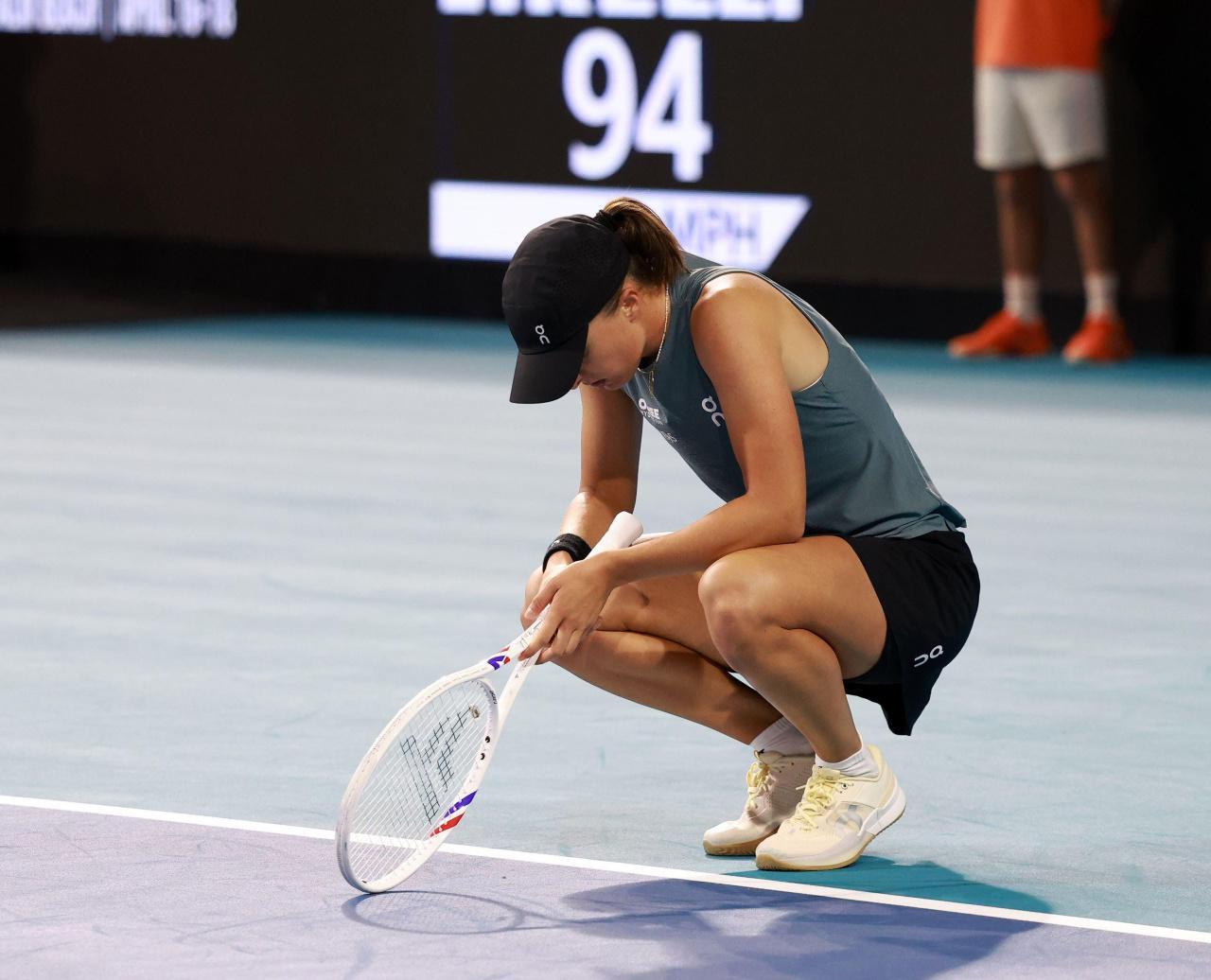 温网夺冠是最大假象！斯瓦泰克急剧下滑的技改迷思