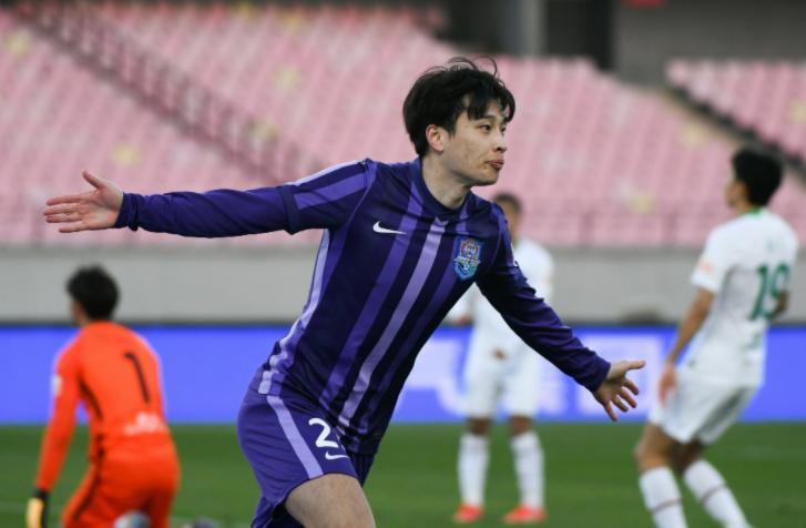 意外！他当初去辽宁铁人试训踢中甲都