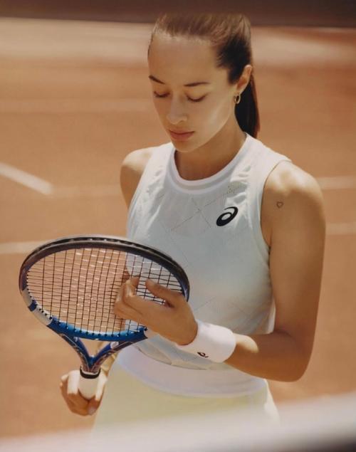 中东赛场全败，又丢赞助，森梅兹陷入低谷