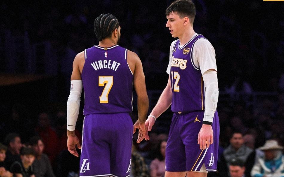 雷迪克顶级丢锅：最后一攻我喊暂停没人听见！湖媒炮轰直言该解雇