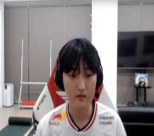 Peyz：想拿很多冠军所以加入T1我们能成为LCK最强下路