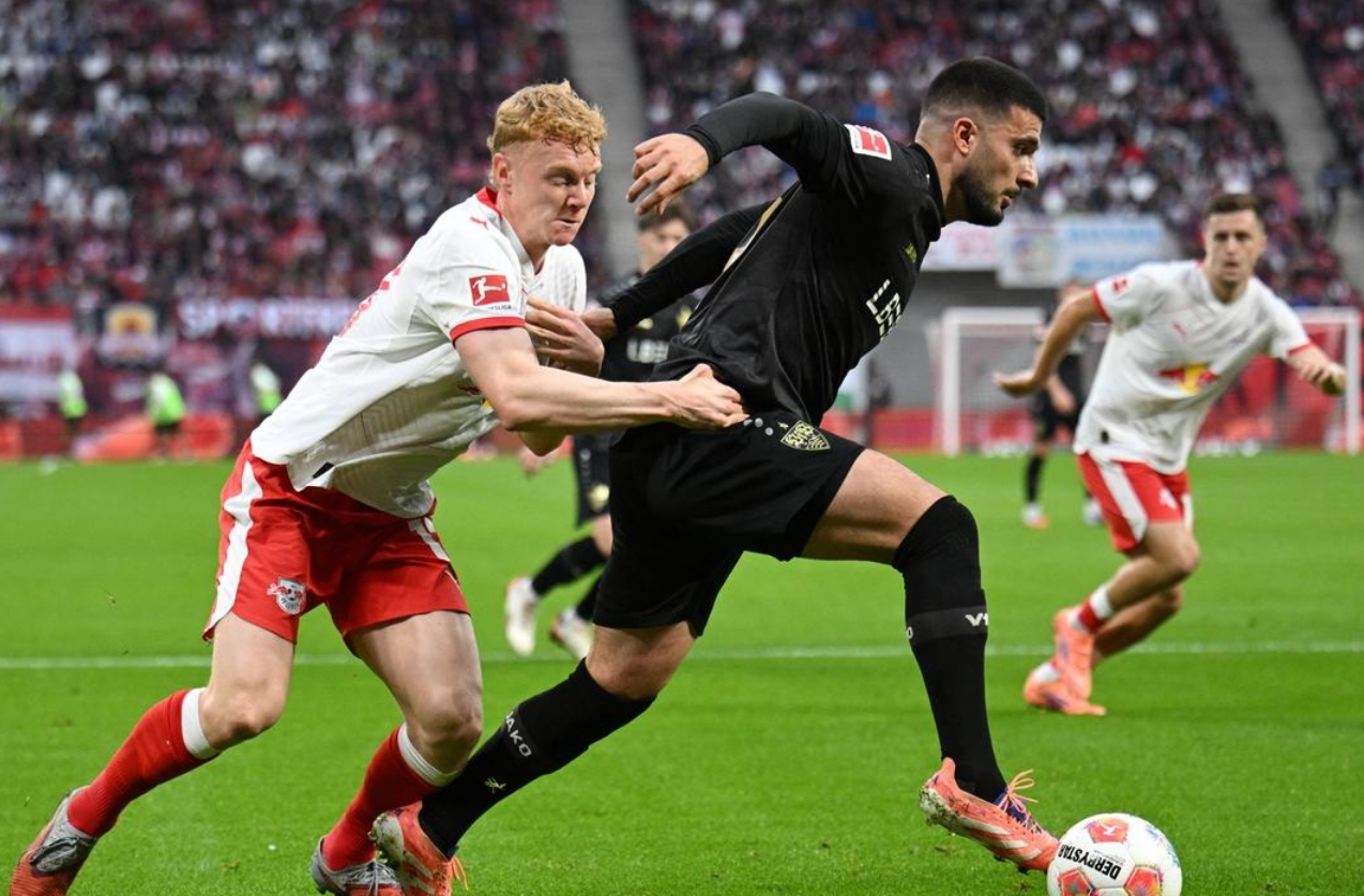 德甲夺冠热门诞生：9场7胜，狂揽22分，排