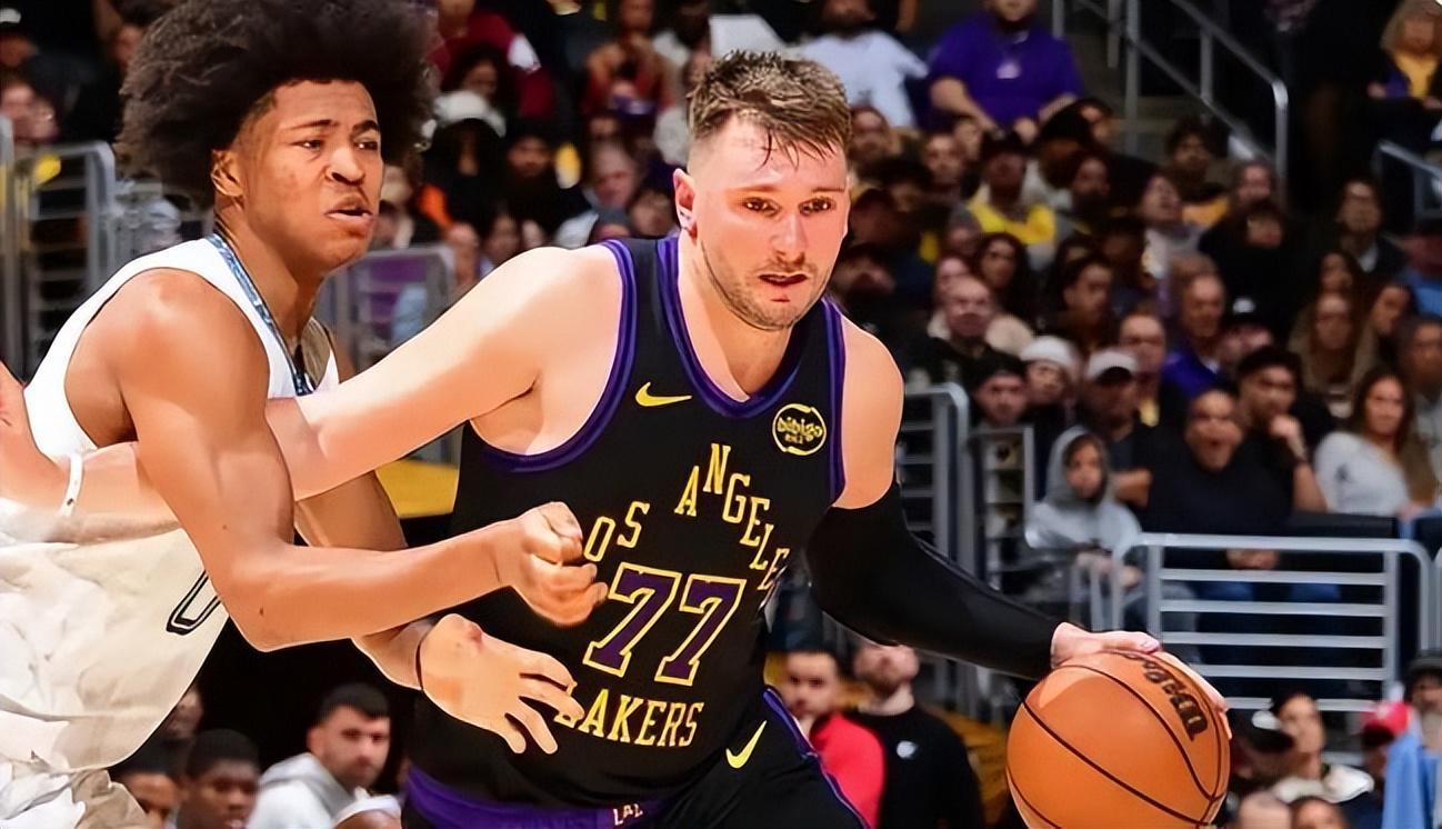 东契奇36+9+8，湖人16分大逆转，看数据：头号功臣是他！