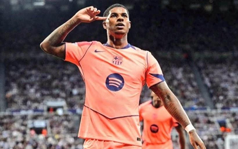 一进就2个！拉什福德终于打破进球荒，力助巴萨21击败纽卡斯尔