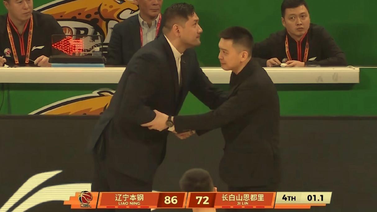 辽篮为啥14分大胜吉林队两大原因曝光，杨鸣的确比钟诚更胜一筹