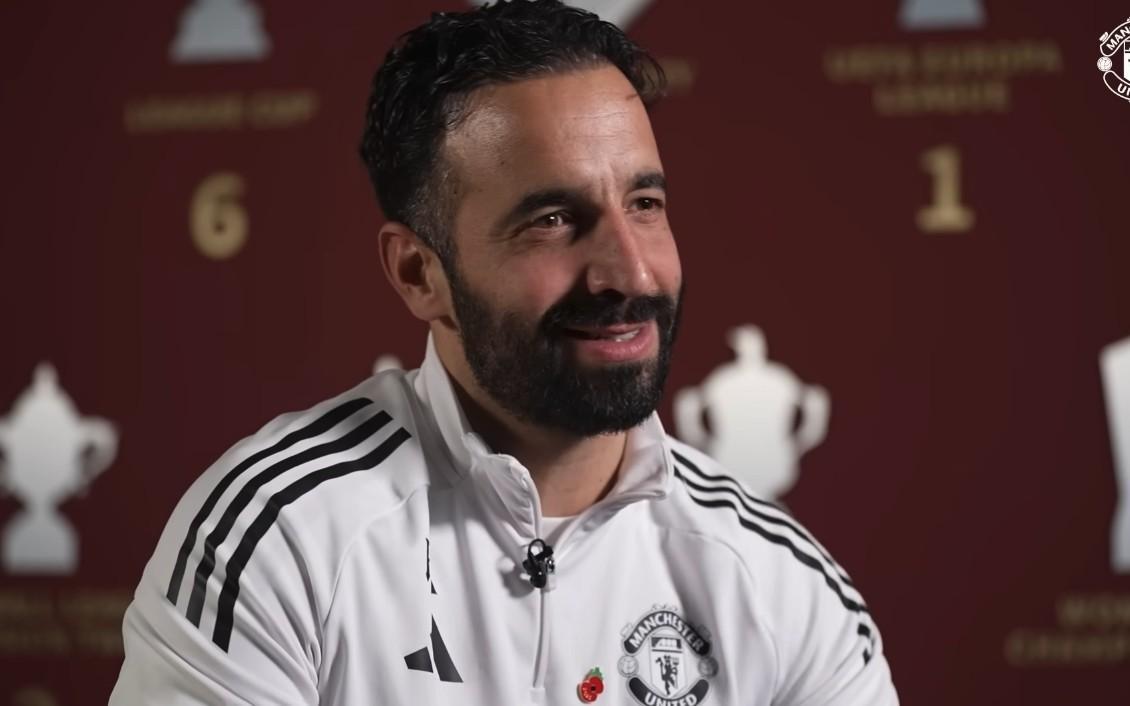 阿莫林：很高兴获得月最佳主帅奖，也为教练组和球员感到高兴