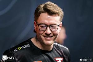 前FaZe选手rain正式加盟100Thieves