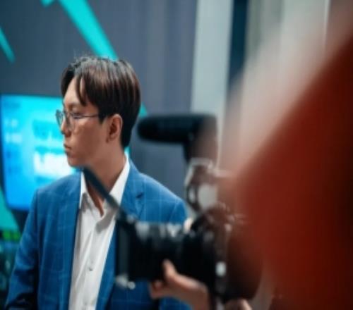 南美VKS主教练更推：乘坐的航班被取消两次，现在又被取消了