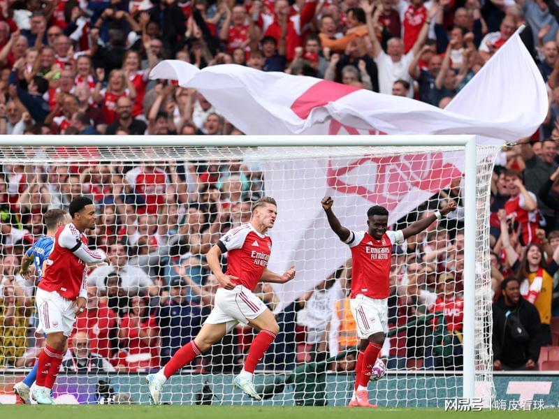 欧冠半程：英超排名难得一见，西甲、德