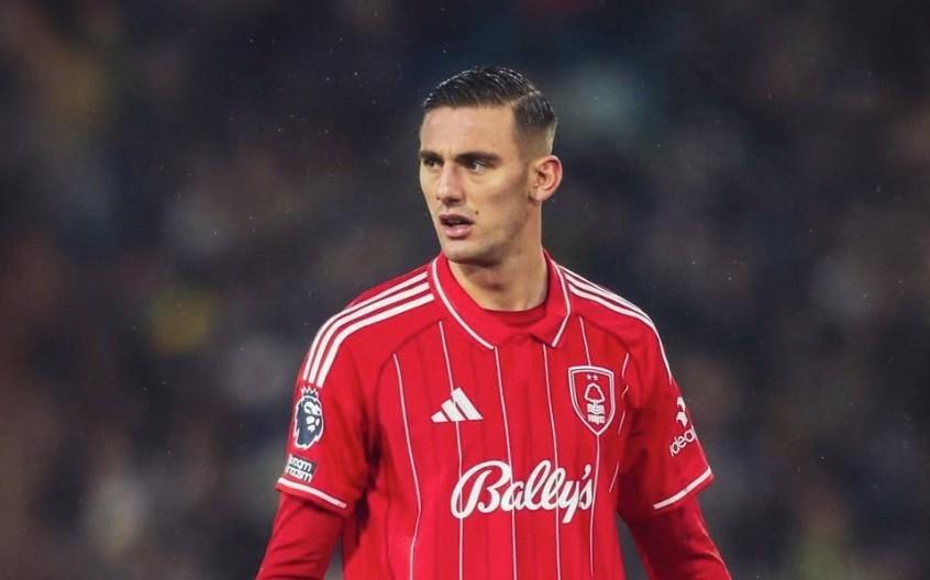 在说谁那不勒斯旧将卢卡发文：原谅他