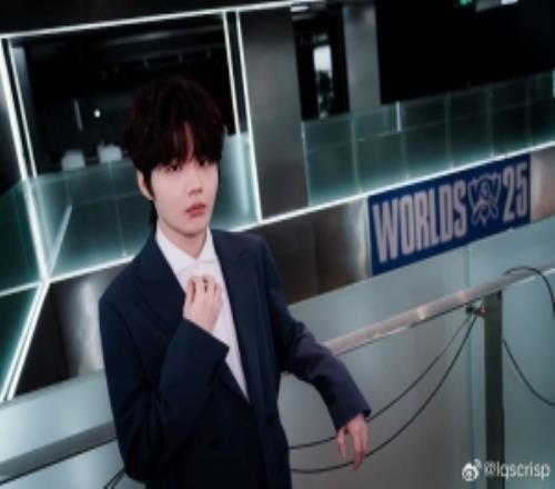 Crisp抽签后更新动态：希望大家都能好好发挥LPL加油