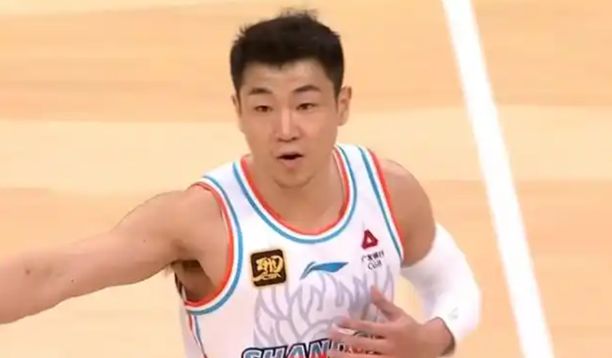 30分大胜，山东U21男篮104比74胜辽宁，5人得分上双，冲突成往事