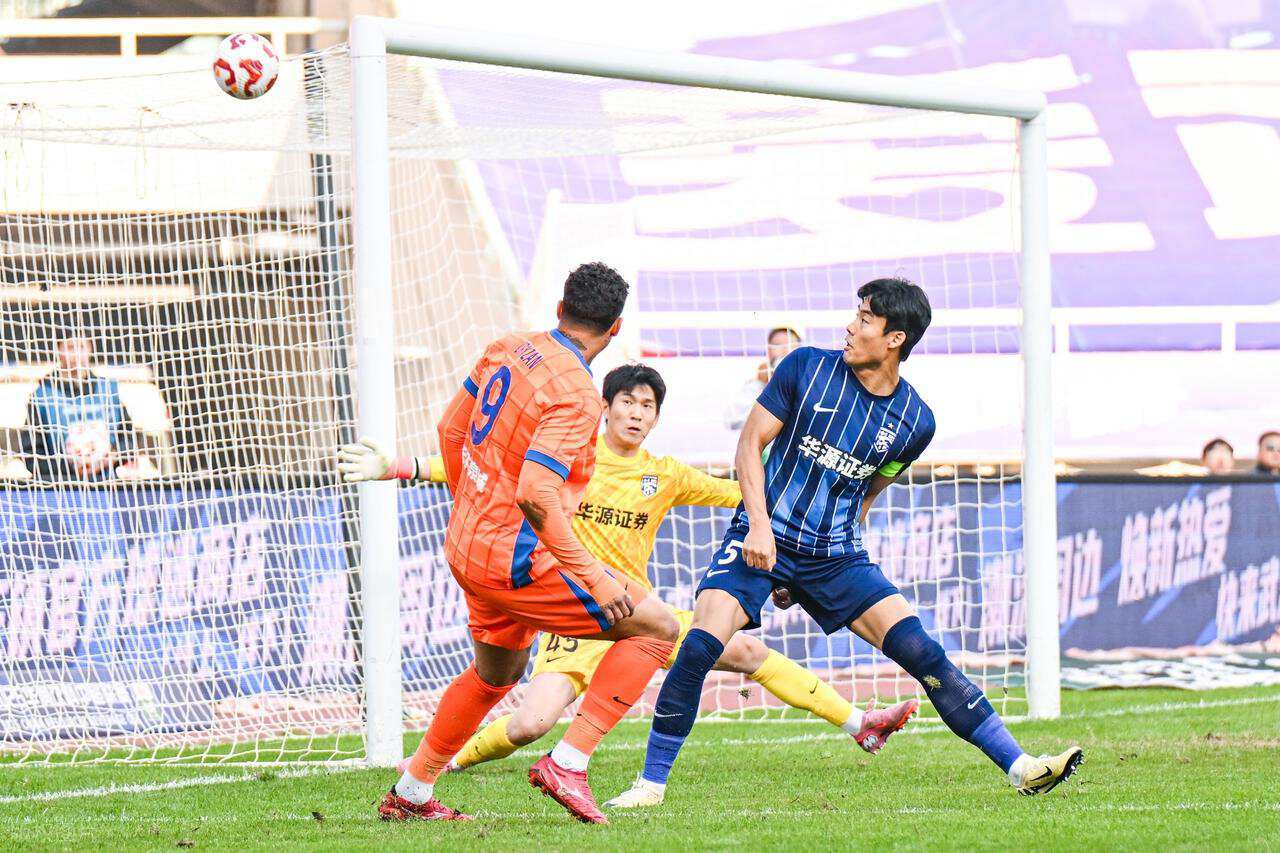 鲁能外援中卫补强又有新大鱼，韩媒确认他已跟泰山联系，值得期待