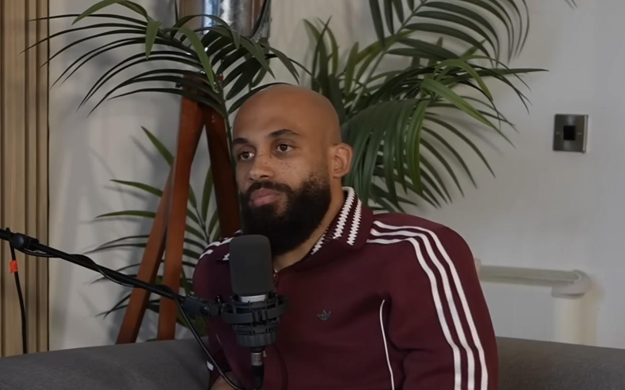 姆伯莫：会一辈子记得小蜜蜂40曼联阿