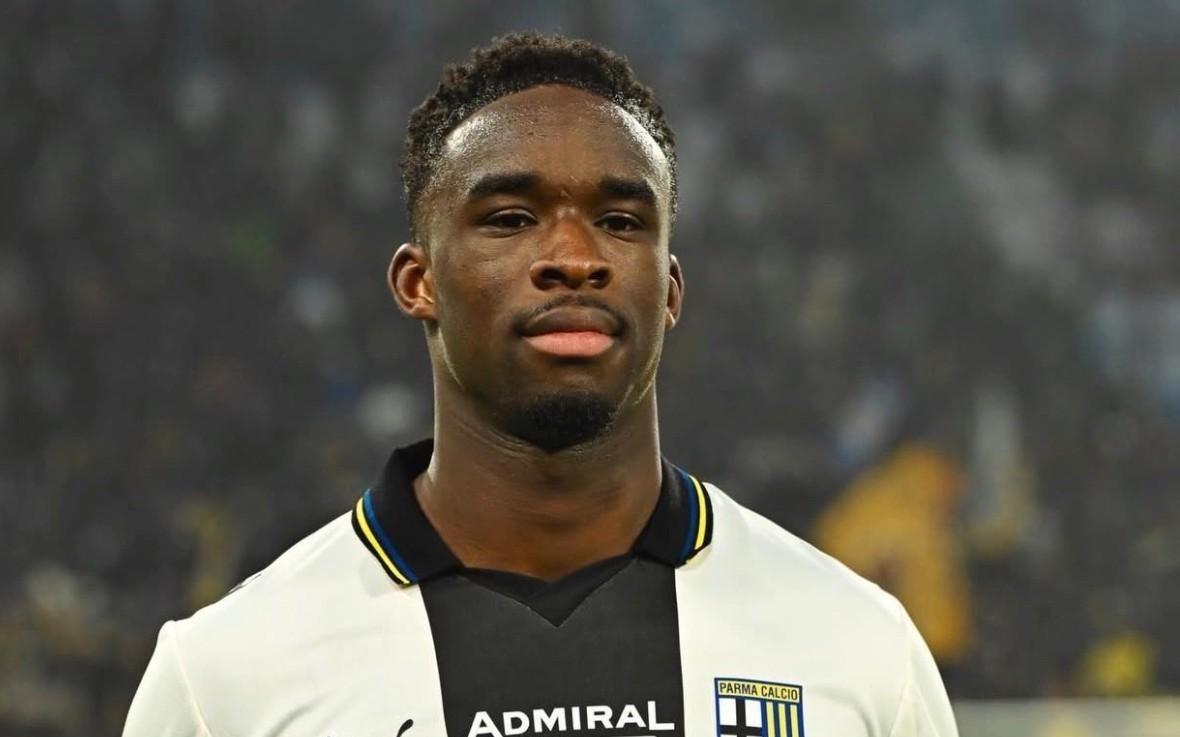 记者：布莱顿将帕尔马的曼德拉凯塔视为巴莱巴潜在替代者