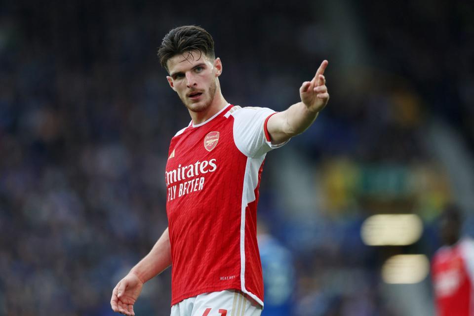 32！客场逆转+五连胜！枪手第一大腿双响创纪录！阿森纳6分领跑