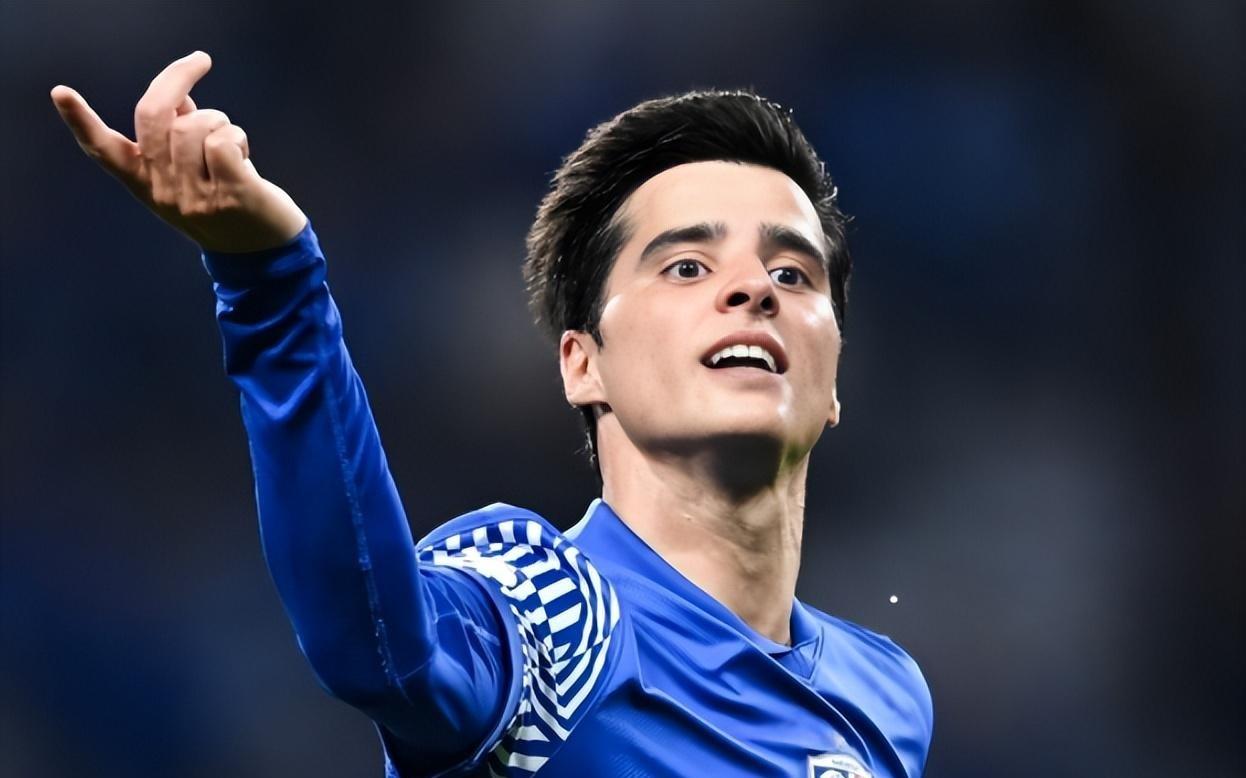 刚刚进入间歇期，上海申花就接连迎来