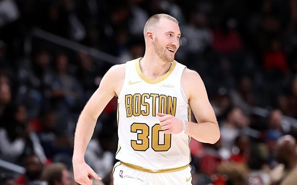 三分命中率回到四成！凯尔特人超级投手最近的手感真是好到离谱