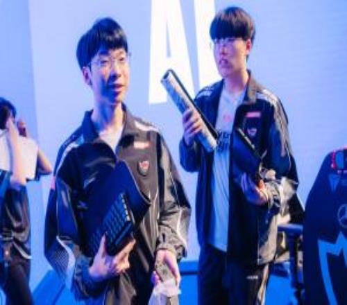 AL.Kael：在上海见吧！今天兄弟们操作很好谢谢，继续努力加油吧