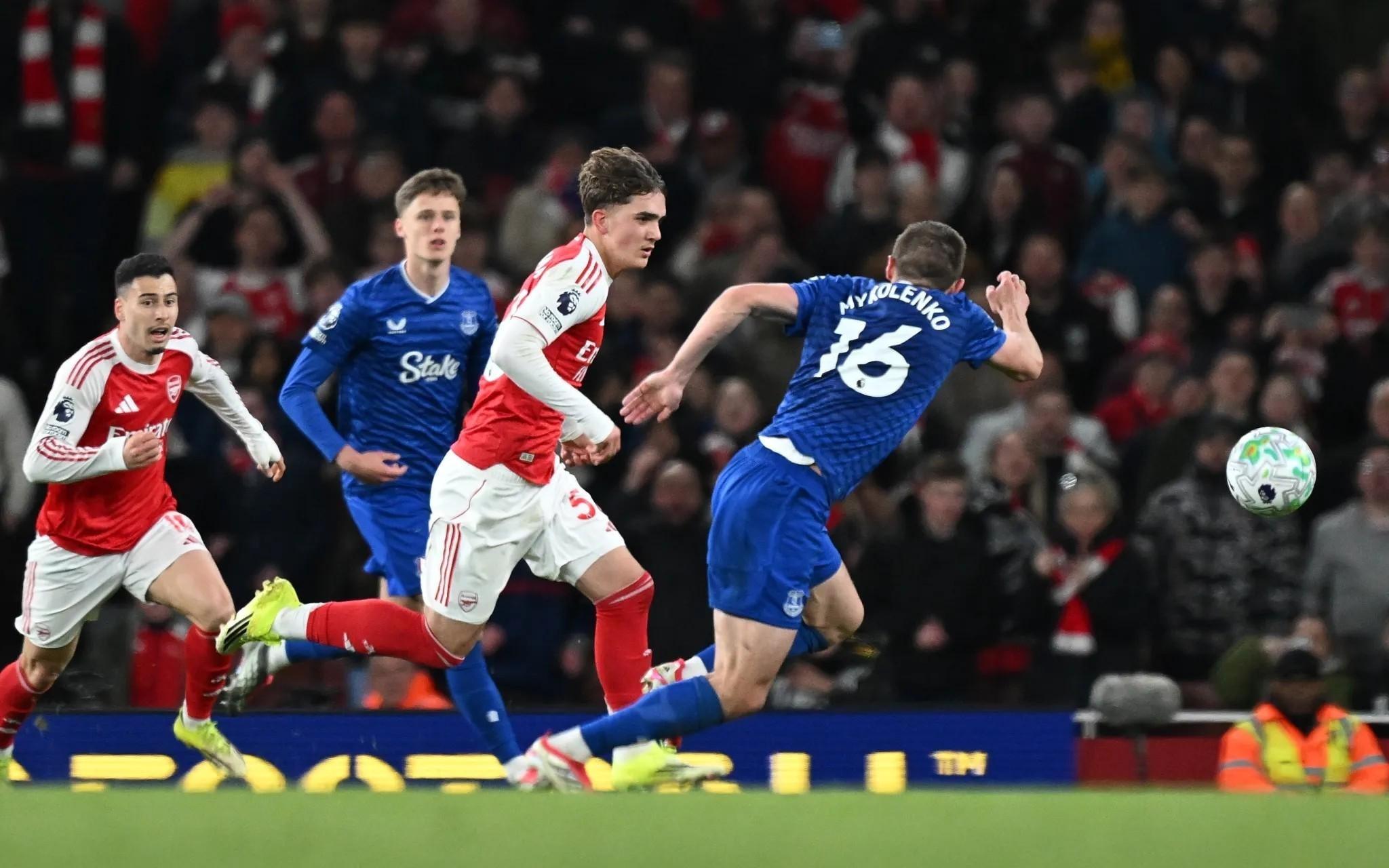 太阳报：道曼球衣需求大增，阿森纳球迷