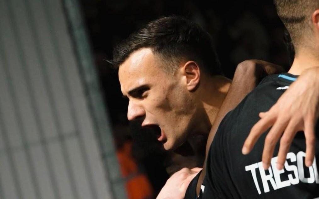 记者：国米已决定回购小斯坦，但仍可能