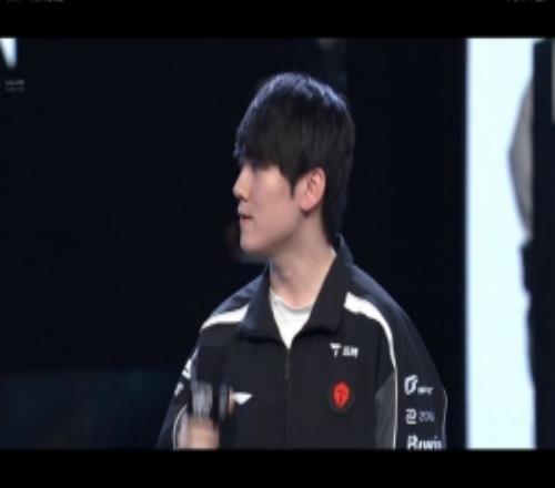 JKL谈369剑魔一砍四：确实九哥这波拉扯太好了我们就把对面灭了