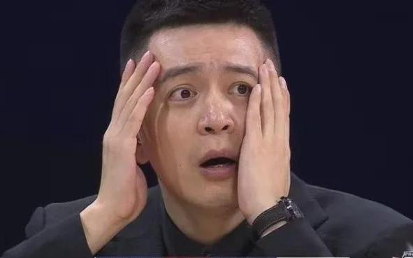 热搜第一！杨鸣辞职！球队4连败，单节仅得4分，成为导火索