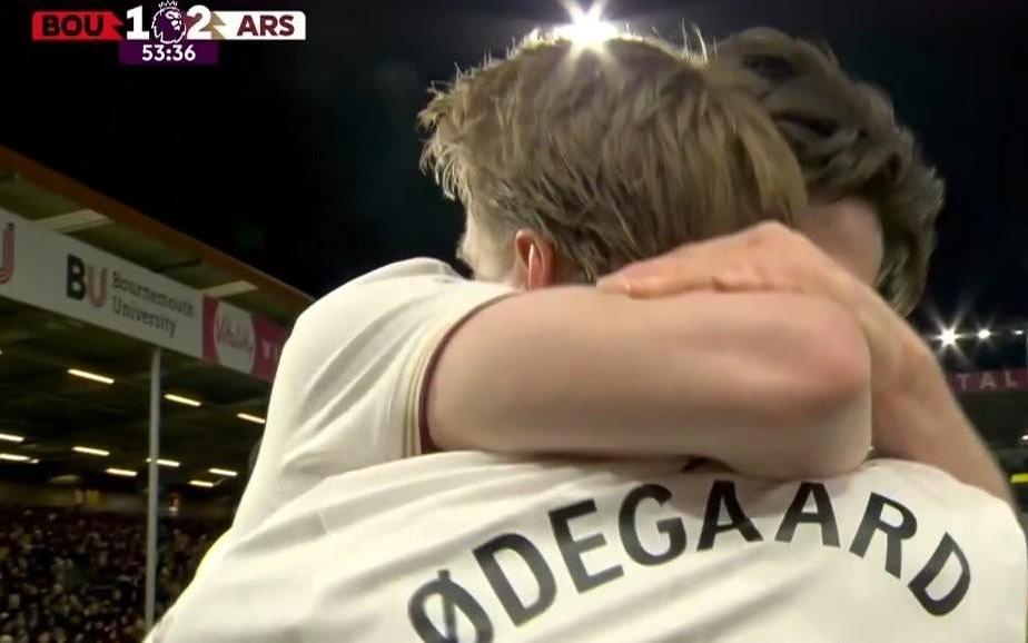 枪手队长状态火热，厄德高连续三场英