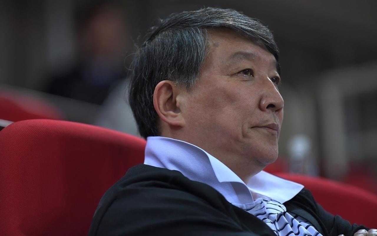 没想到！“女篮扛旗人”意外落选集训名单，宫指导终于醒悟了