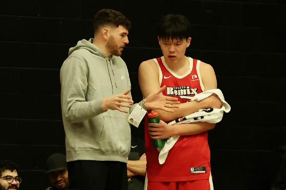 至少三队点名要人！开拓者主帅拒绝交易杨瀚森，克林根陪战G联赛