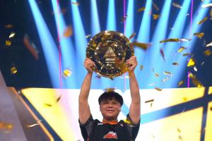 半场香槟王改变了EWC时间线！Xiaohai街霸6夺冠历程：竭尽全力卫冕