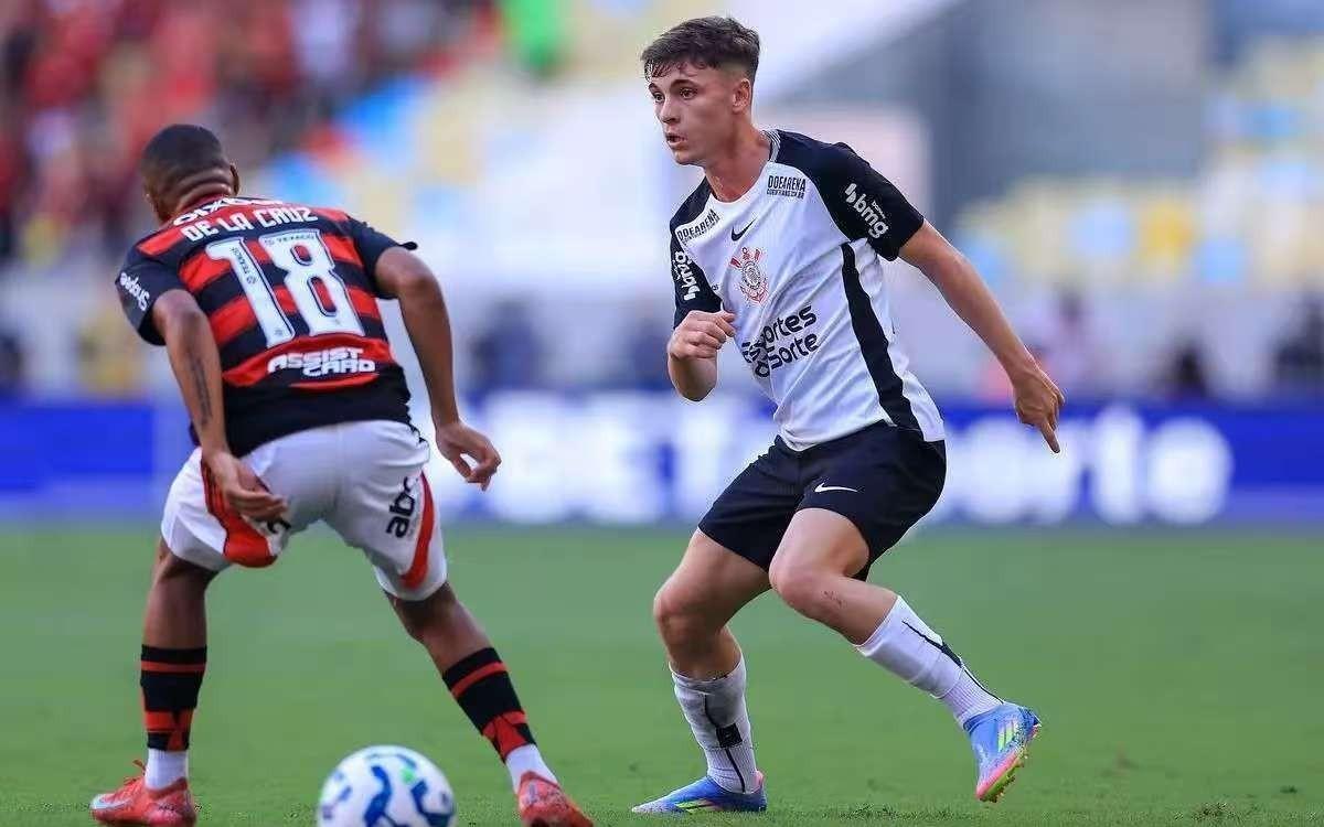 巴媒：阿森纳想要20岁中场布雷诺比东