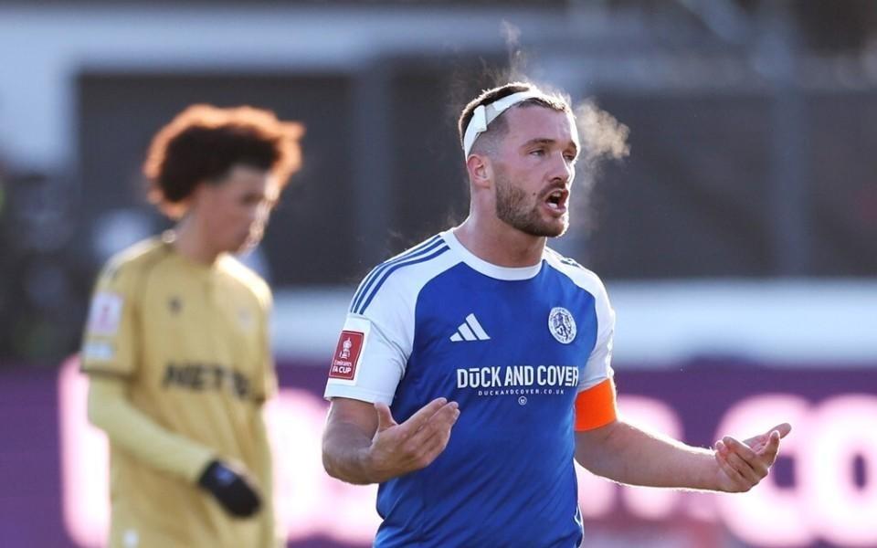 足总杯117年最大冷门！卫冕冠军首战出局，被业余球队淘汰