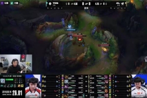 水晶哥：牢9太萎靡了把ID遮住以为第一天打职业 把把0-几负战绩！