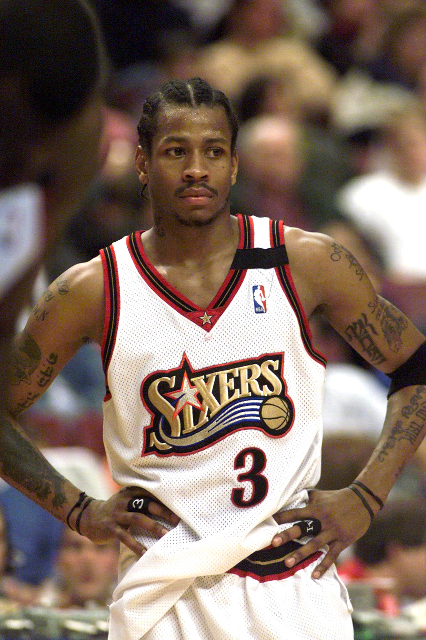 2001年的今天:“答案”阿伦艾弗森荣膺常规赛MVP