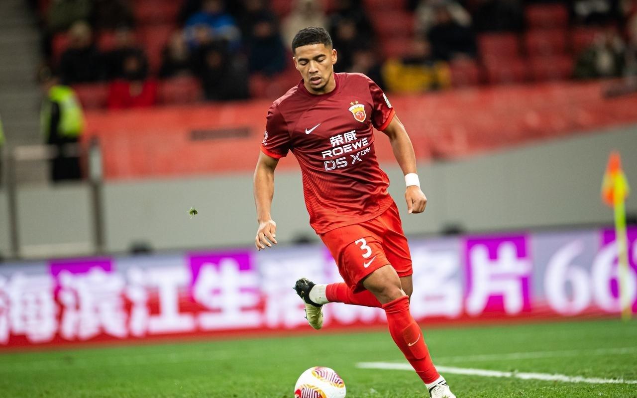 上港亚冠生死战！带蒋光太出征柔佛，是