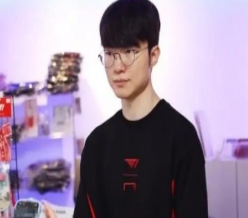 Faker：我会尽可能少吃火锅比赛中所有位置都很重要