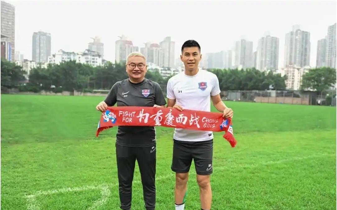 从“小将”到“老将”，他把中超“还