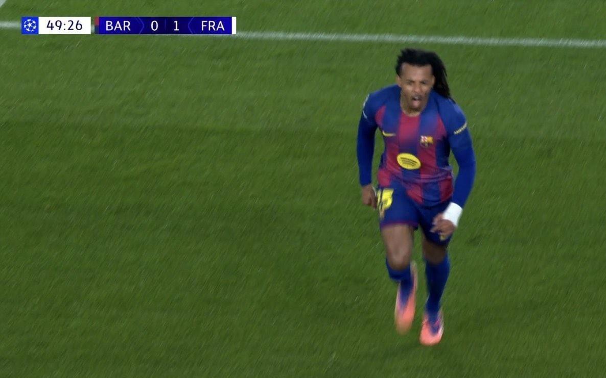 孔德斩获巴萨生涯欧冠首球，并上演职