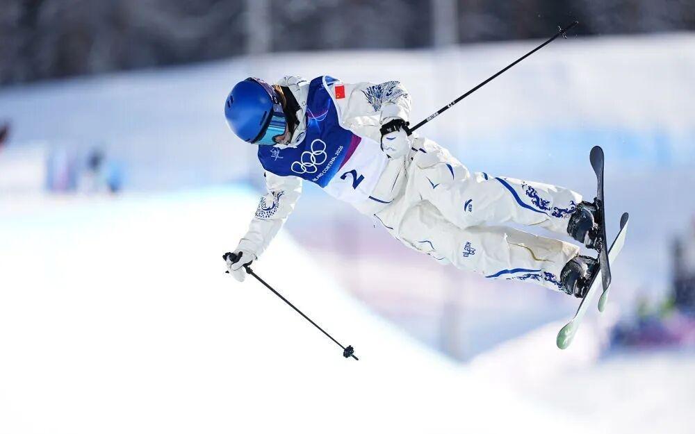 谷爱凌夺金，中国队创历史