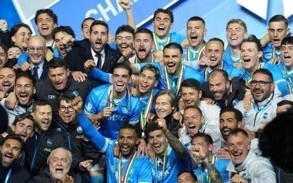 都体：拉齐奥转会禁令已解除，那不勒斯明年夏窗有被禁风险