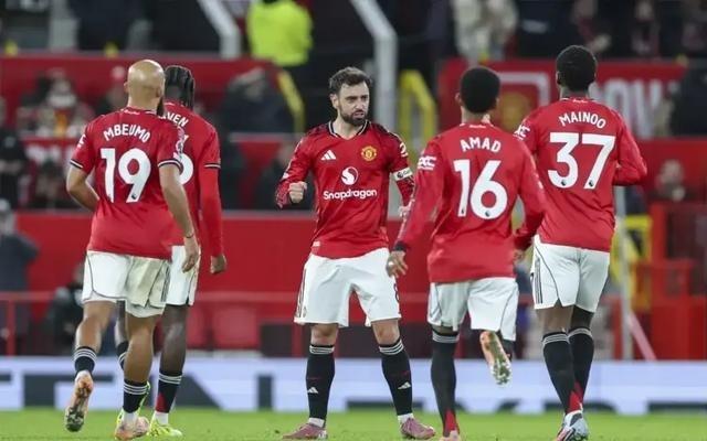 本福斯特：库尼亚太出众了，他和B费这