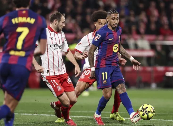 巴萨中柱失点+被绝杀！1比2遭赫罗纳