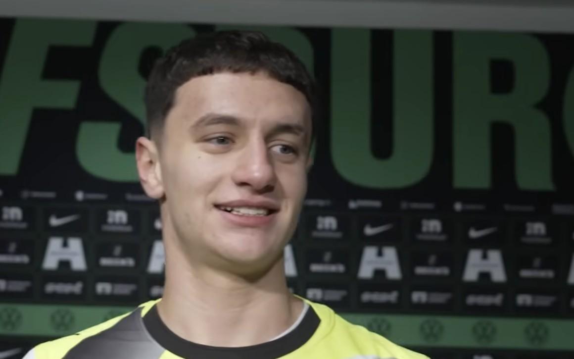 多特小将雷贾尼：完成德甲首秀很开心